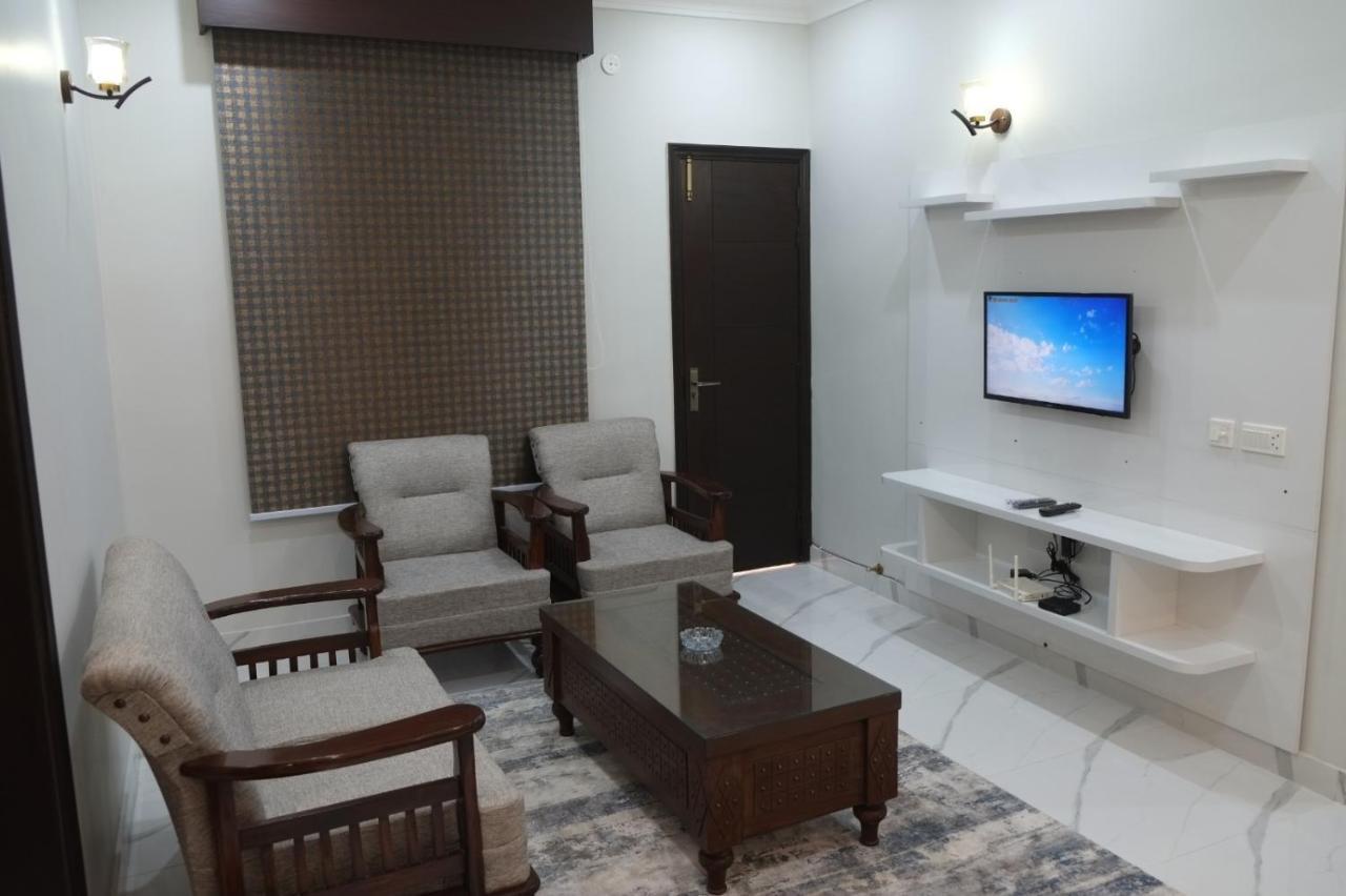 Al Rasheed Apartments Second Floor Apartment Karachi Eksteriør billede