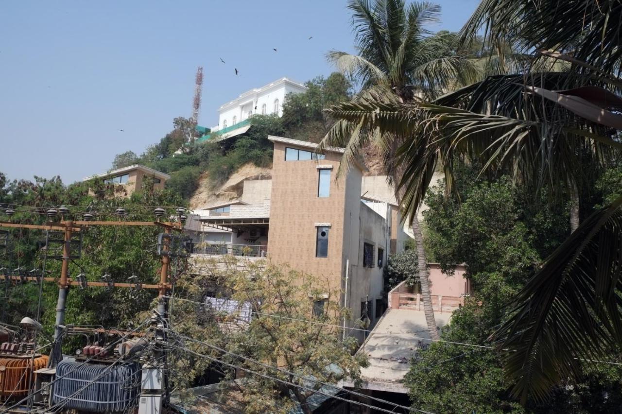 Al Rasheed Apartments Second Floor Apartment Karachi Eksteriør billede