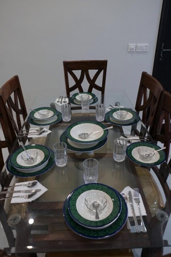 Al Rasheed Apartments Second Floor Apartment Karachi Eksteriør billede